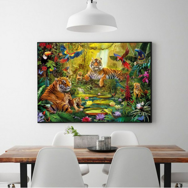 Animal The Cozy Tiger Family Diamond Art