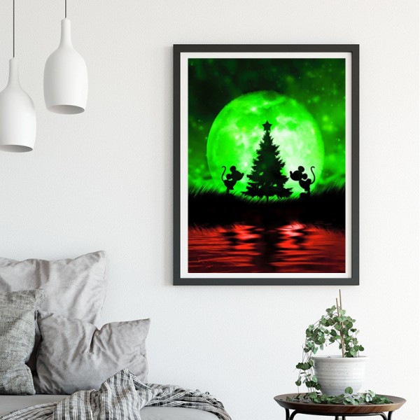 Variety Two Brothers Under The Christmas Tree Diamond Art