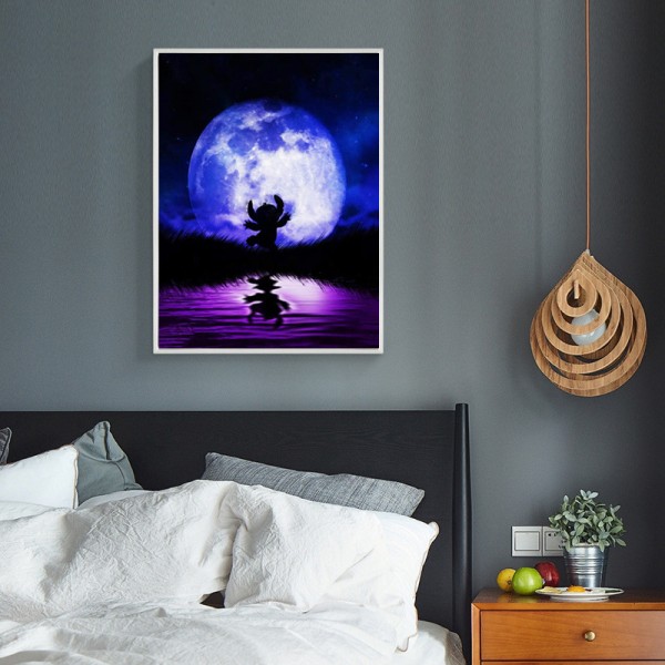 Variety Little Cute Under The Blue Moon Diamond Art