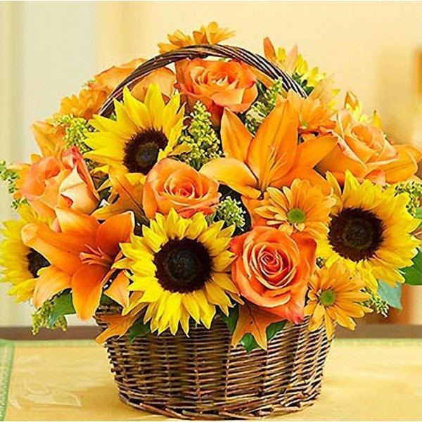 Flowers Beautiful Sunflowers & Roses Basket Square Diamonds